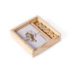Set de barajas y dados en caja deslizante de madera personalizable color madera clara segunda vista