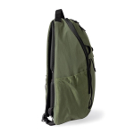 Mochila de poliéster con varios compartimentos y espalda acolchada color verde segunda vista