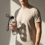 Botella de plástico con marcador de capacidad y tapón seguridad 1L color transparente sexta vista