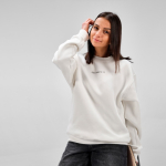 Sudadera de algodón orgánico unisex con cuello redondo 340g/m² Nazaré color blanco vista de ambiente