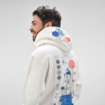 Sudadera de algodón orgánico unisex con capucha 340g/m² Tulum color blanco segunda vista de ambiente