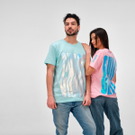 Camiseta de algodón orgánico unisex corte regular 165g/m² Copacabana color verde claro tercera vista de ambiente