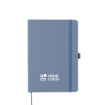 Cuaderno de tapa de cartón reciclado A5 con hojas a rayas color azul vista de impresión