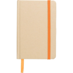 Libreta de cartón reciclado con marca páginas A6 y hojas a rayas color naranja primera vista