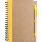 Bloc de notas de cartón reciclado con bolígrafo A5 hojas a rayas color amarillo primera vista
