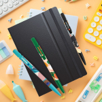 Bolígrafo de plástico con agarre ergonómico y tinta negra BIC®