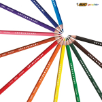 Set de colorear reciclado con certificación FSC® y 12 lápices BIC®