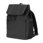 Mochila de cuero sintético con solapa ideal para portátiles de 16” color negro
