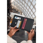 Portapasaportes con protección RFID y cierre elástico cuero sintético vista bodegón