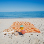 Toalla de playa de RPET con tecnología de secado rápido 100x180cm color naranja septima vista