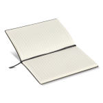 Libreta con tapa blanda de PU y cinta marcapáginas A5 hojas a rayas color negro cuarta vista