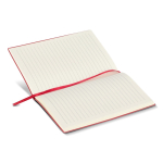 Libreta con tapa blanda de PU y cinta marcapáginas A5 hojas a rayas color rojo cuarta vista