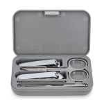 Set de manicura en estuche de plástico resistente con 5 piezas color gris tercera vista