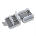 Pastillero de plástico compacto con múltiples compartimentos color gris quinta vista