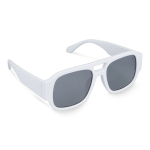 Gafas de sol de plástico duro reciclado y con protección UV400 color blanco