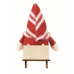 Adorno navideño de madera de gnomo en trineo relleno de algodón color rojo cuarta vista