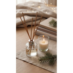 Set aromático con difusor en vidrio y vela de aroma de vainilla color beige segunda vista bodegón