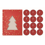 Set de 12 velas de té con aroma a canela en caja navideña color rojo tercera vista