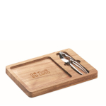 Set cascanueces y plato de madera de acacia para regalo corporativo color madera vista de impresión