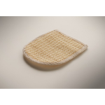 Set de baño en cubo de madera con accesorios de cuidado corporal color madera vista fotografía septima vista