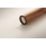 Set de madera de acacia de molinillos de sal y pimienta con base color madera vista fotografía quinta vista