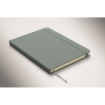 Libreta de tapa rígida de piel sintética reciclada A5 hojas a rayas color negro mate vista fotografía tercera vista