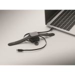 Cable retráctil con llavero y carga rápida con entrada USB-C 100W color negro vista fotografía tercera vista