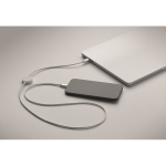 Cable de carga y transferencia de datos con cargador para smartwatch color blanco vista fotografía tercera vista