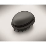 Cepillo de plástico y aluminio para cabello con función desenredante color negro vista fotografía tercera vista