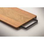 Tabla de cortar de madera de acacia con cómoda asa de acero inoxidable color madera vista fotografía quinta vista