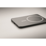 Powerbank magnético ultrafino de aluminio reciclado con cable 5.000mAh color negro vista fotografía quinta vista