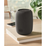 Altavoz inalámbrico recargable con cable USB-C con potencia de 8W color gris oscuro vista bodegón