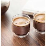 Set de 2 tazas de café en vidrio con banda de madera de nogal 120ml color madera segunda vista bodegón