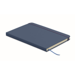 Set de libreta de PU formato A5 con bolígrafo azul y hojas a rayas color azul cuarta vista
