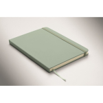 Set de libreta de PU formato A5 con bolígrafo azul y hojas a rayas color verde menta vista fotografía tercera vista