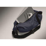 Bolsa bandolera urbana de nylon repelente al agua con correa ajustable color azul vista fotografía cuarta vista