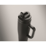 Vaso térmico de acero inox. reciclado antifugas con asa y pajita 900ml color negro vista fotografía tercera vista