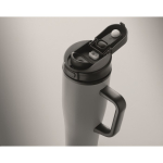 Vaso térmico de acero inox. reciclado antifugas con asa y pajita 900ml color gris vista fotografía cuarta vista