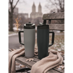 Vaso térmico de acero inox. reciclado antifugas con asa y pajita 900ml color gris