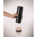 Cafetera portátil para café molido y cápsulas compatibles 1.800mAh color negro vista fotografía