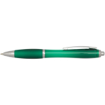 Bolígrafo de plástico reciclado con empuñadura tinta negra color verde segunda vista frontal