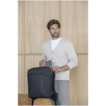 Mochila antirrobo extensible resistente al agua y capacidad 18L color negro imagen de estilo de vida 2