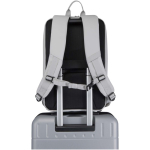 Mochila antirrobo extensible resistente al agua y capacidad 18L color gris claro segunda vista