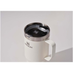 Taza térmica con tapa antiderrames y doble pared 473ml Stanley color beige