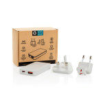 Cargador plano ultrafino con clavijas viaje y USB-C 65W color blanco vista con caja