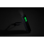Powerbank 5 en 1 con báscula y linterna 2600 mAh Swiss Peak color negro vista de ambiente