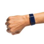 Pulsera de salud ultradelgada con app y resistencia agua 1ATM color azul marino cuarta vista