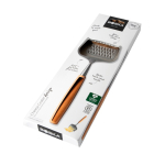 Rallador de queso con cuchilla inoxidable y mango de haya Boska color plateado vista con caja