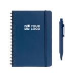 Set de bolígrafo de aluminio tinta azul y libreta PU A5 hojas a rayas color azul marino vista principal