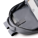 Mochila para PC de plástico reciclado con bandas reflectantes 15” color gris vista detalle 2